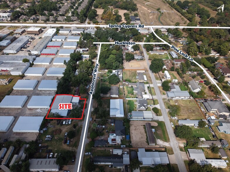 19111 Applecrest Way, Spring, TX à vendre - Photo de l’immeuble – Image 2 sur 5