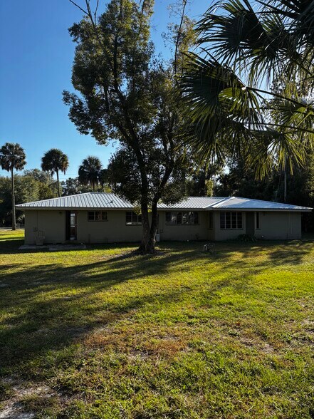 318 State Road 26, Melrose, FL à vendre - Photo de l’immeuble – Image 2 sur 9