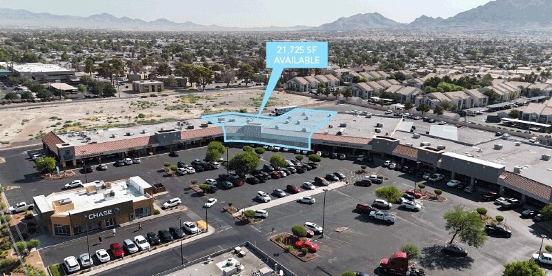 450-570 N Nellis Blvd, Las Vegas, NV à louer - Photo de l’immeuble – Image 2 sur 12