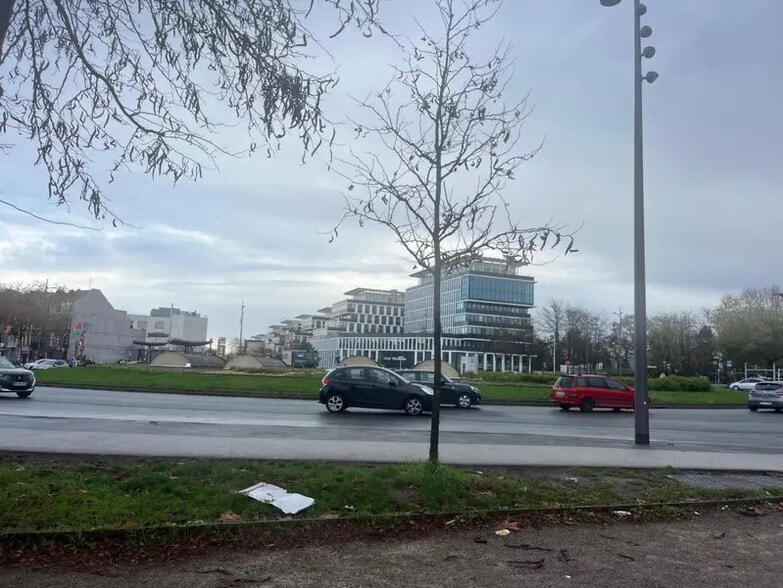 Boulevard De Metz, Lille à louer - Photo de l’immeuble – Image 2 sur 4