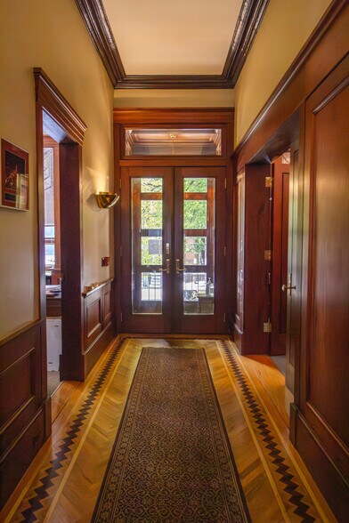 28 2nd St portefeuille de 2 biens à vendre sur LoopNet.fr - Photo de l’immeuble – Image 3 sur 52