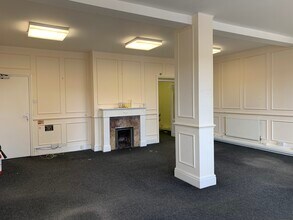 225 High St, Epping à louer Photo intérieure– Image 1 sur 2