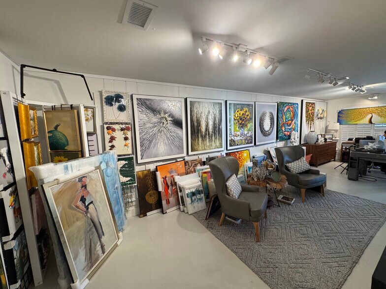 1113 N 9th Ave, Pensacola, FL à louer - Photo de l’immeuble – Image 3 sur 34