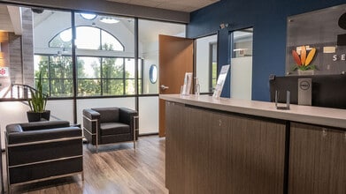 2101 Ken Pratt Blvd, Longmont, CO à louer Photo de l’immeuble– Image 1 sur 8