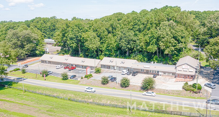 684 W Church St, Jasper, GA à vendre Photo principale– Image 1 sur 1