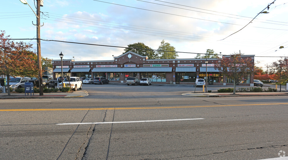 604-626 Union Blvd, West Islip, NY à louer - Photo de l’immeuble – Image 2 sur 2