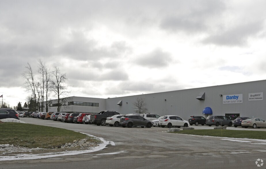 5068-5070 Whitelaw Rd, Guelph/Eramosa, ON à louer - Photo de l’immeuble – Image 1 sur 19