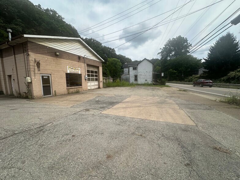1124 Rodi Rd, Turtle Creek, PA à vendre - Photo de l’immeuble – Image 3 sur 3