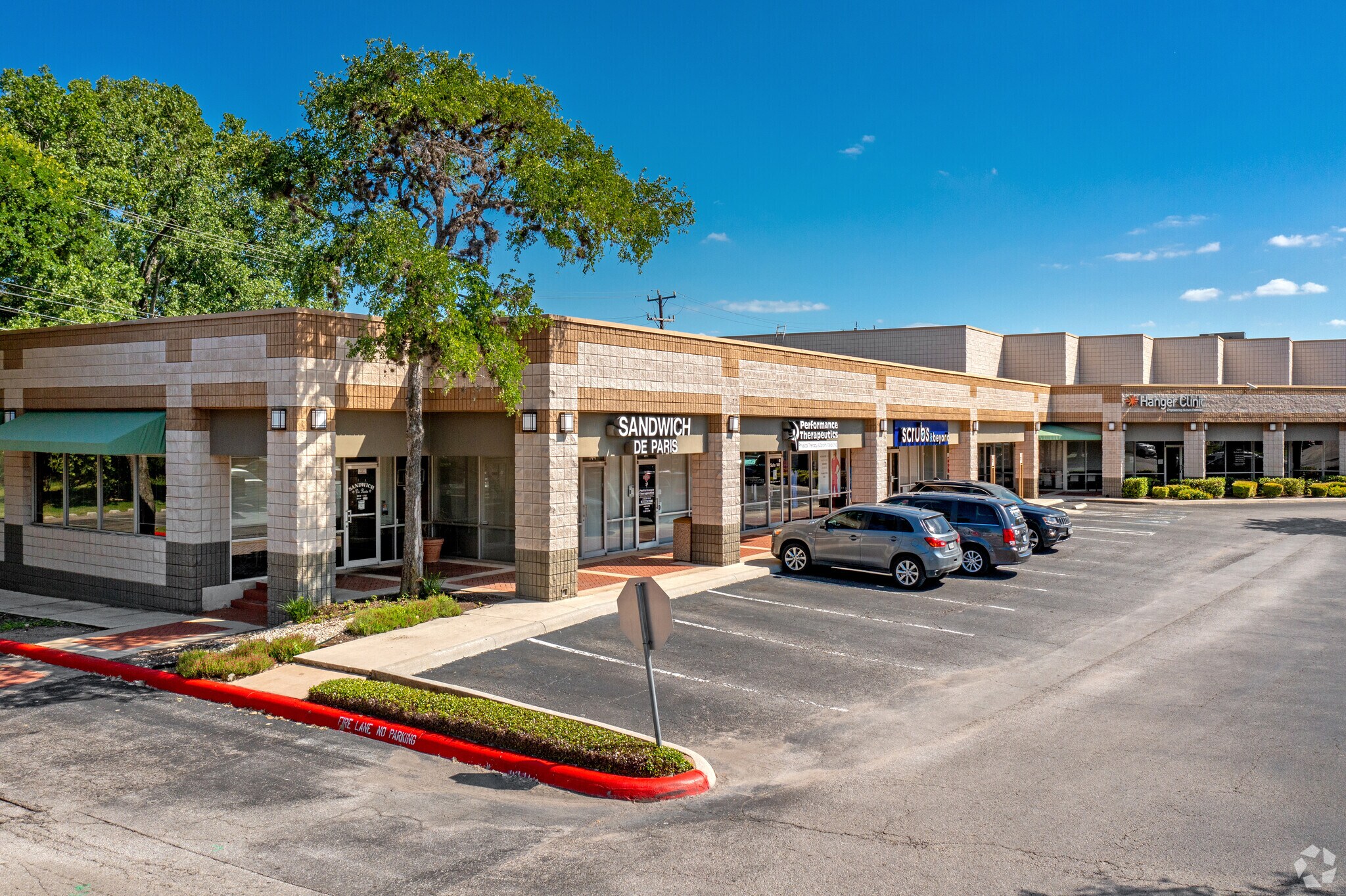 7220 Louis Pasteur Dr, San Antonio, TX à louer Photo principale– Image 1 sur 10