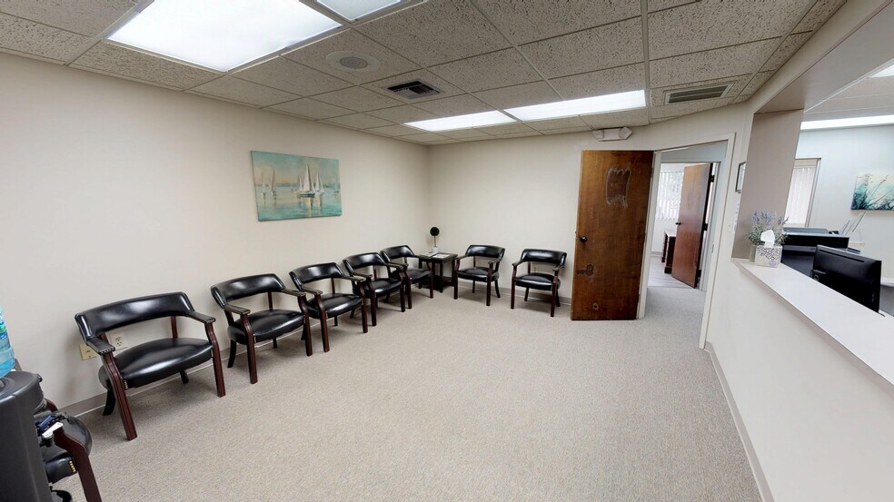 4710 N Habana Ave, Tampa, FL à louer - Photo de l’immeuble – Image 2 sur 12