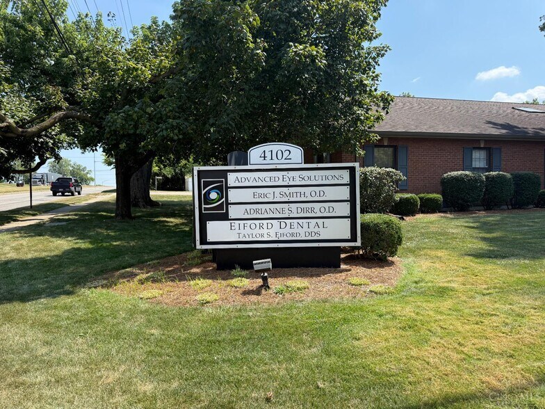 4102 Roosevelt Blvd, Middletown, OH à louer - Photo de l’immeuble – Image 3 sur 8