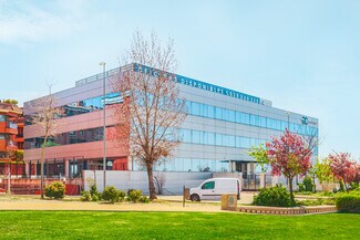 Plus de détails pour Calle Castillo de Turégano, 3, Las Rozas de Madrid - Bureau à louer