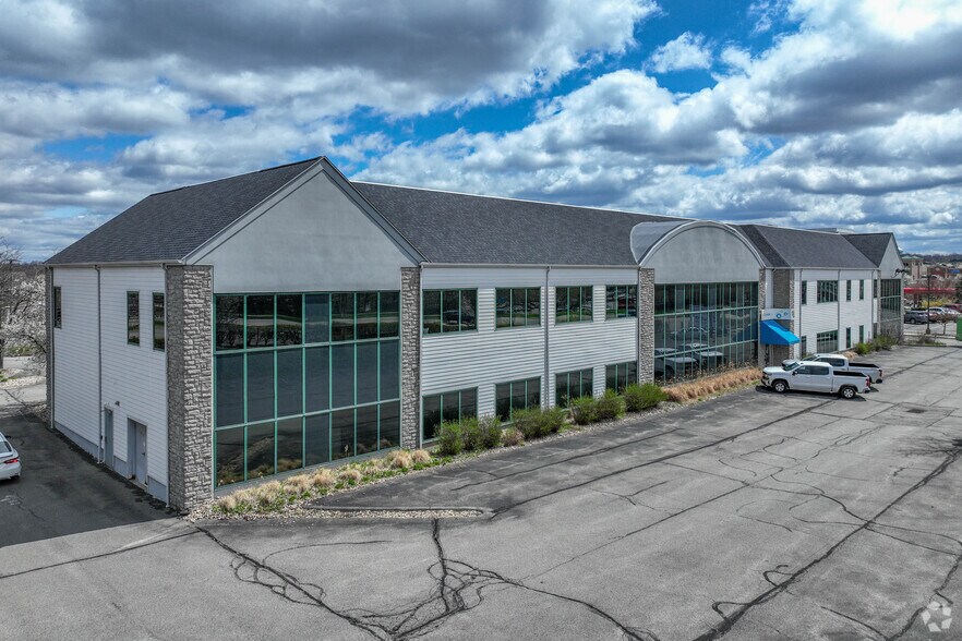 12330 Perry Hwy, Wexford, PA à vendre - Photo de l’immeuble – Image 2 sur 17