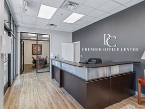 3990 E SR 44, Wildwood, FL à louer Hall d’entrée– Image 2 sur 18