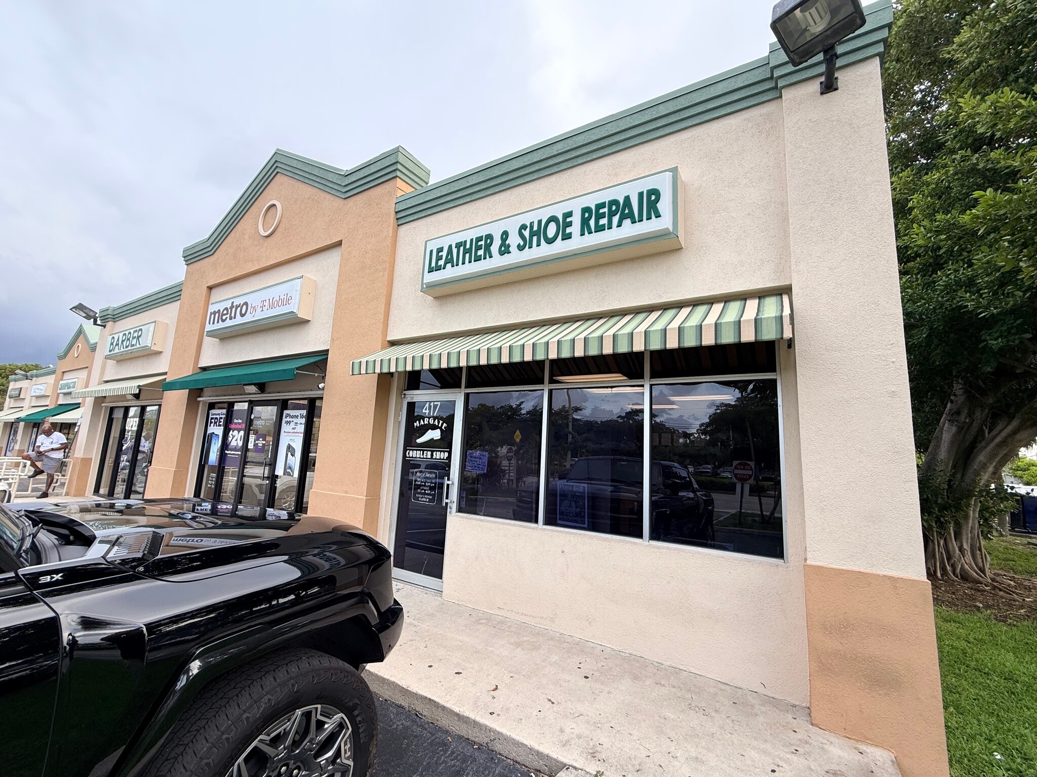 401-417 N State Road 7, Margate, FL à louer Photo de l’immeuble– Image 1 sur 5