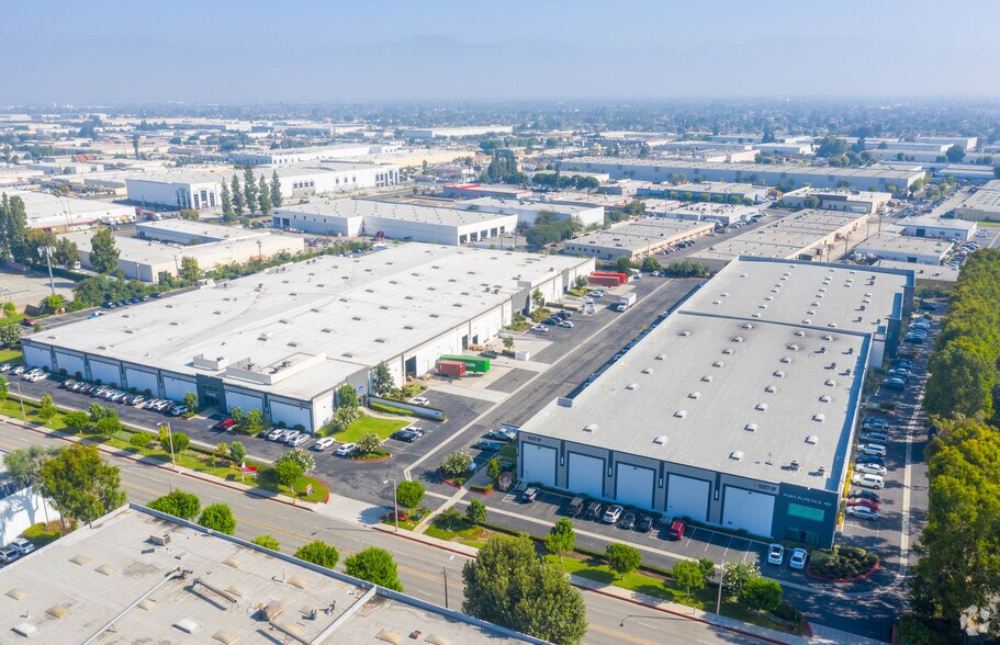 15317-15339 E Don Julian Rd, City of Industry, CA à louer - Aérien – Image 2 sur 3