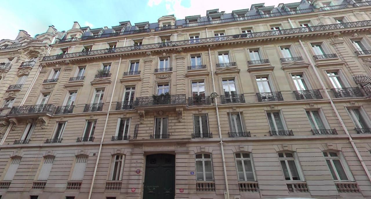 16 Avenue Pierre Ier De Serbie, Paris à louer Photo de l’immeuble– Image 1 sur 8