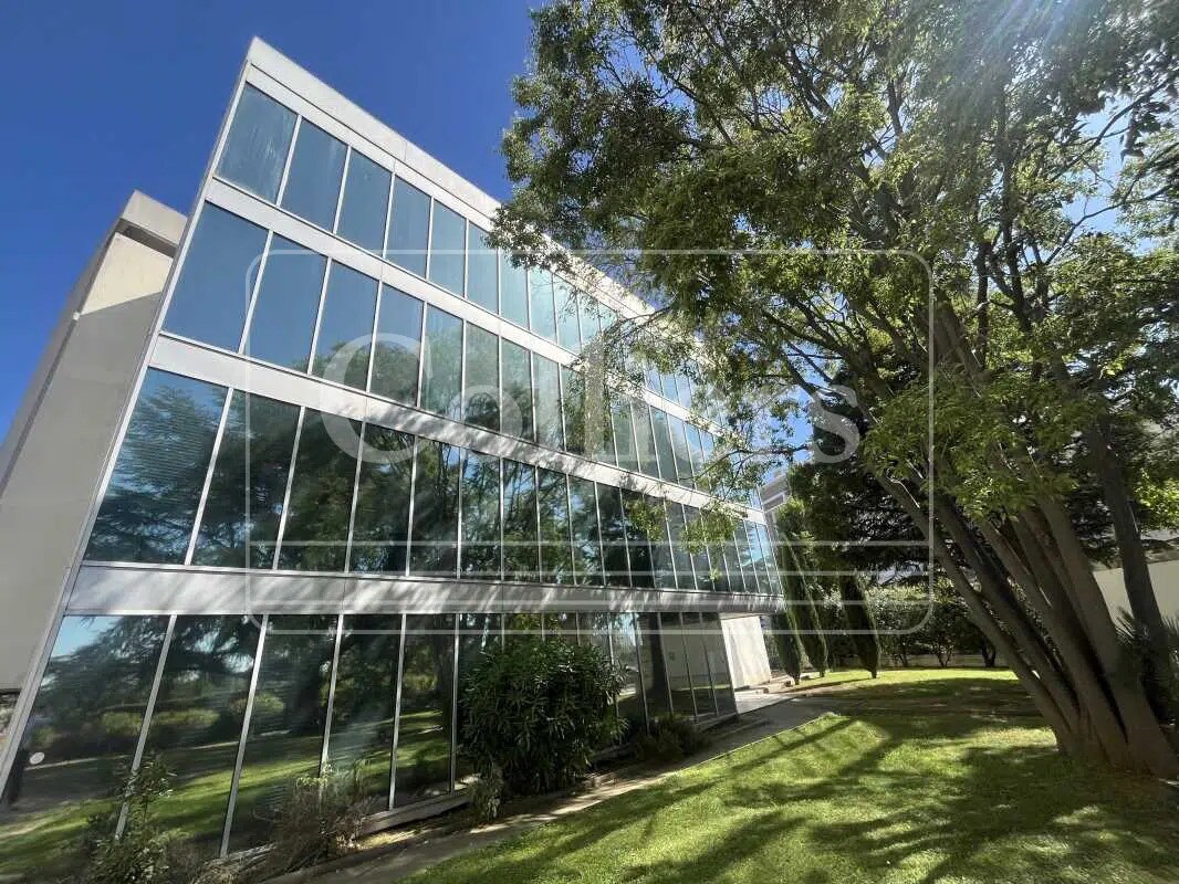 121 Ancien Chemin De Cassis, Marseille à louer Photo principale– Image 1 sur 3