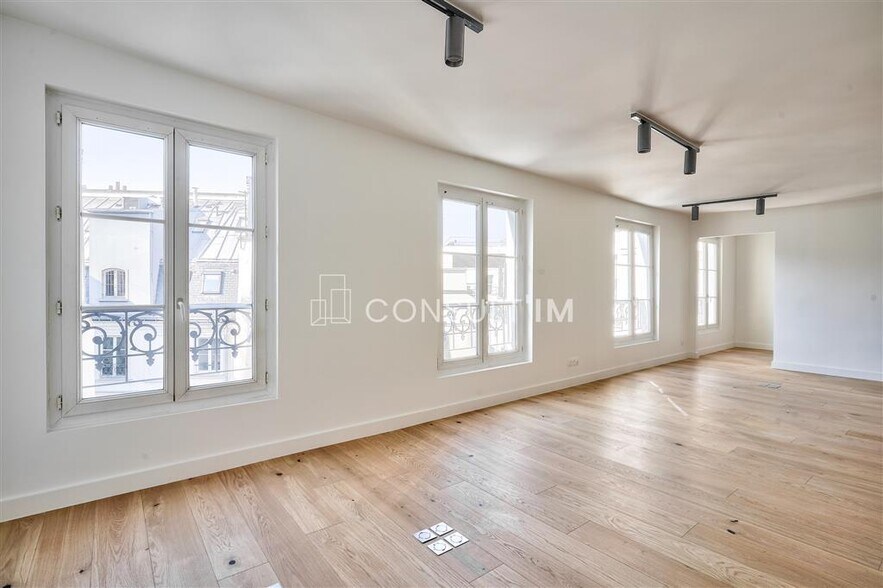 Bureau dans Paris à louer - Photo de l’immeuble – Image 2 sur 9