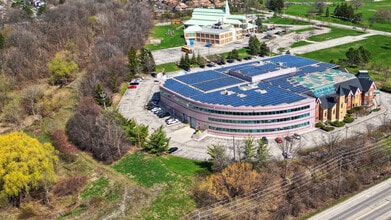 1295 North Service Rd, Burlington, ON à louer Aérien– Image 1 sur 1
