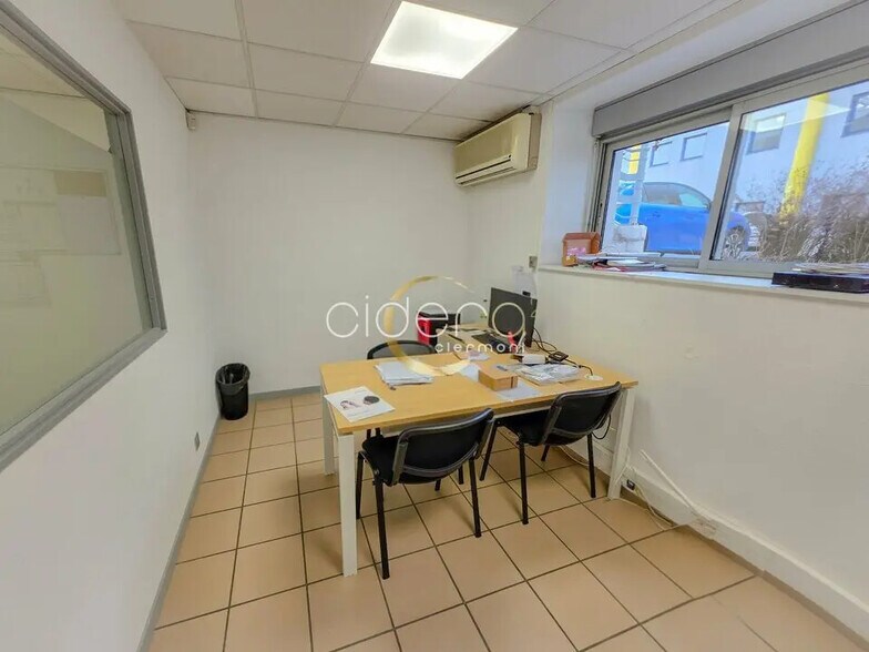 Bureau dans Clermont-Ferrand à louer - Photo de l’immeuble – Image 2 sur 11