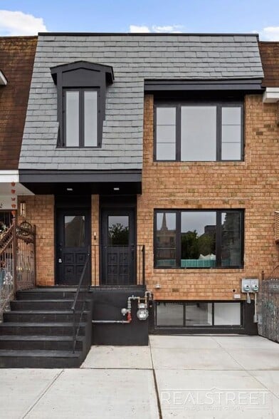 110 McKibben St, Brooklyn, NY à vendre - Photo principale – Image 1 sur 22