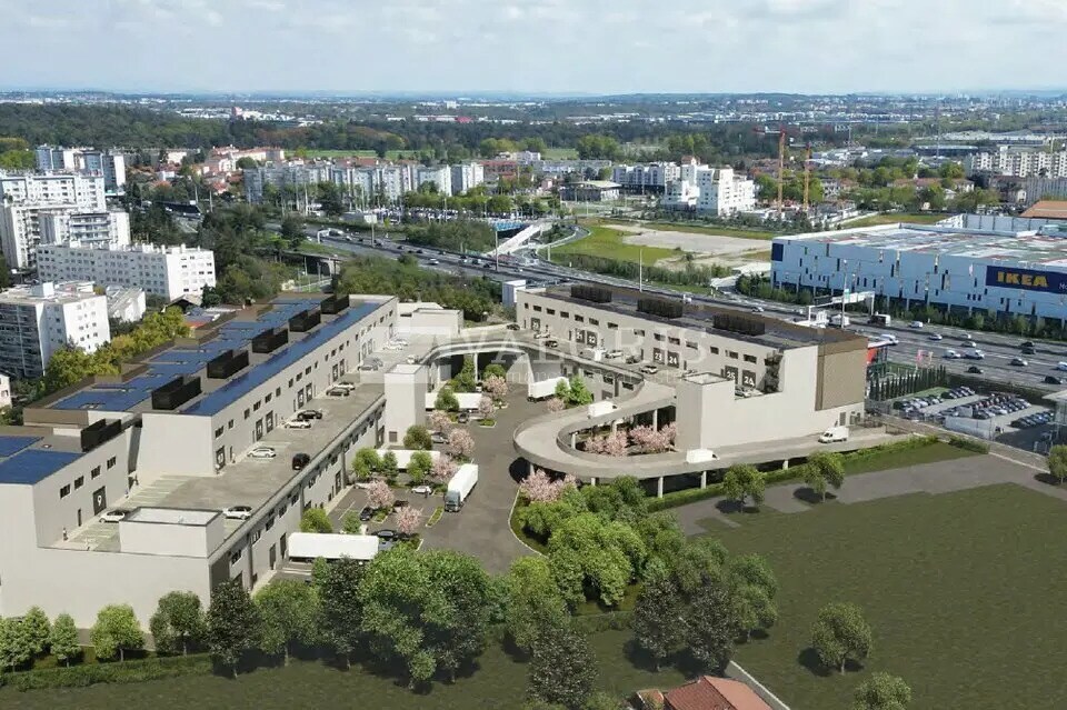 Local d’activités dans Vénissieux à louer Photo de l’immeuble– Image 1 sur 5