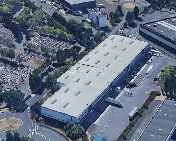 Industriel/Logistique dans Aulnay-sous-Bois à louer - Photo de l’immeuble – Image 1 sur 6