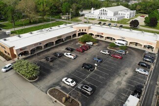 Plus de détails pour 510 N Cunningham Ave, Urbana, IL - Local commercial à vendre
