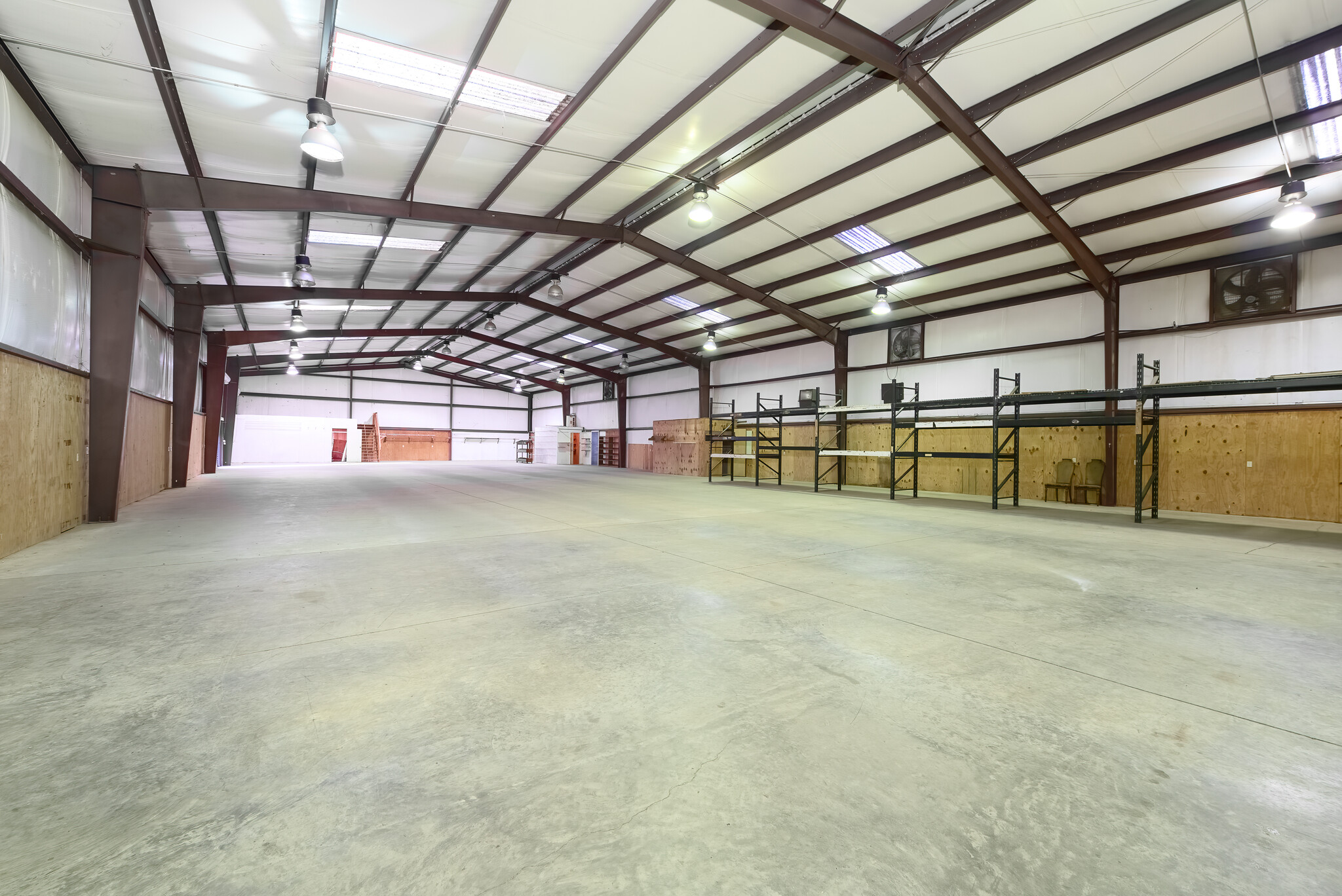 307 E Maple Ave, Geneva, AL à louer Photo principale– Image 1 sur 28