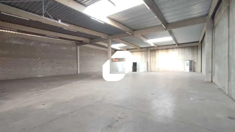 Local commercial dans Pessac à louer - Photo de l’immeuble – Image 2 sur 18