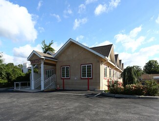 Plus de détails pour 327 Township Line Rd, Elkins Park, PA - Local commercial à vendre