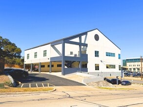 12501 Judson Rd, San Antonio, TX à louer Photo de l’immeuble– Image 2 sur 10