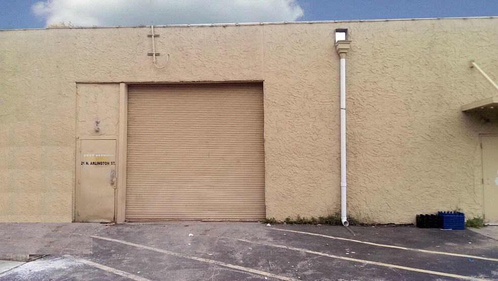 19-21 N Arlington St, Akron, OH à louer - Photo de l’immeuble – Image 3 sur 7