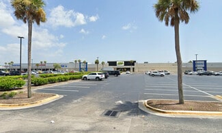 Plus de détails pour 15271 Mcgregor Blvd, Fort Myers, FL - Local commercial à louer