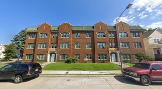 Plus de détails pour 1950 N 20th St, Milwaukee, WI - Logement à vendre
