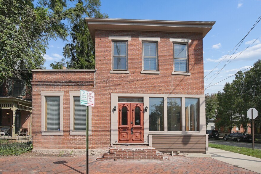 54 E Whittier St, Columbus, OH à vendre - Photo de l’immeuble – Image 1 sur 20