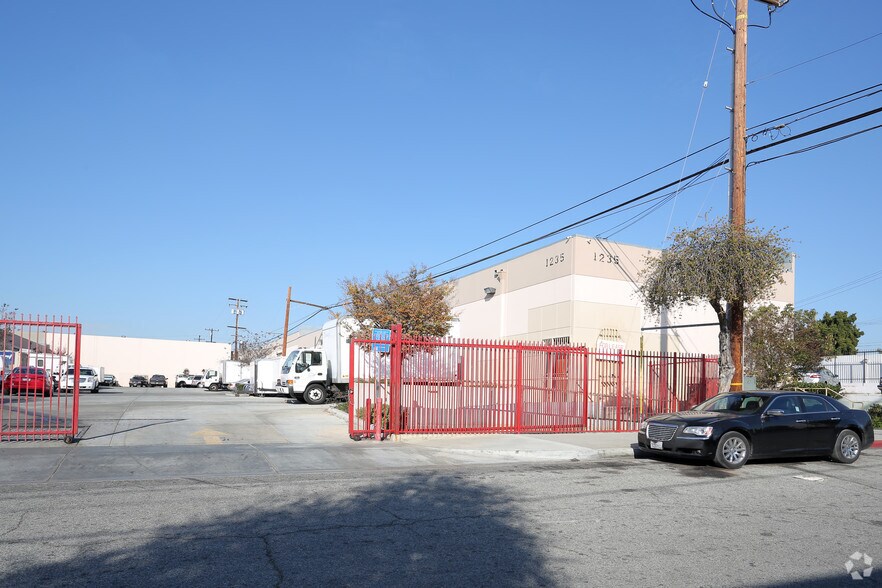 1237 W 134th St, Gardena, CA à louer - Photo principale – Image 1 sur 9