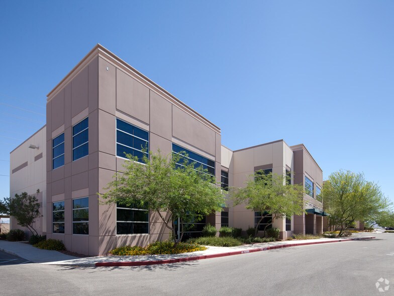 1860 Whitney Mesa Dr, Henderson, NV à louer - Photo principale – Image 1 sur 14