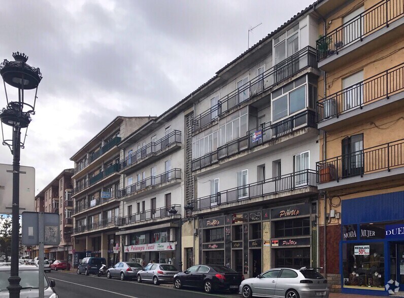 Avenida de Portugal, 37, Ávila, Ávila à louer - Photo de l’immeuble – Image 2 sur 2