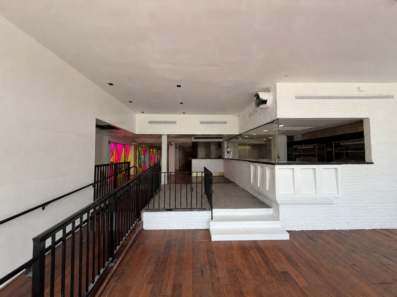1412 Ocean Dr, Miami Beach, FL à louer - Photo de l’immeuble – Image 3 sur 12