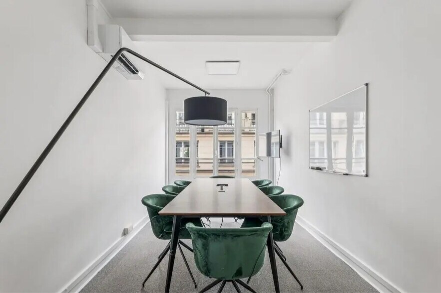 4 Cité Paradis, Paris à louer - Photo de l’immeuble – Image 3 sur 9