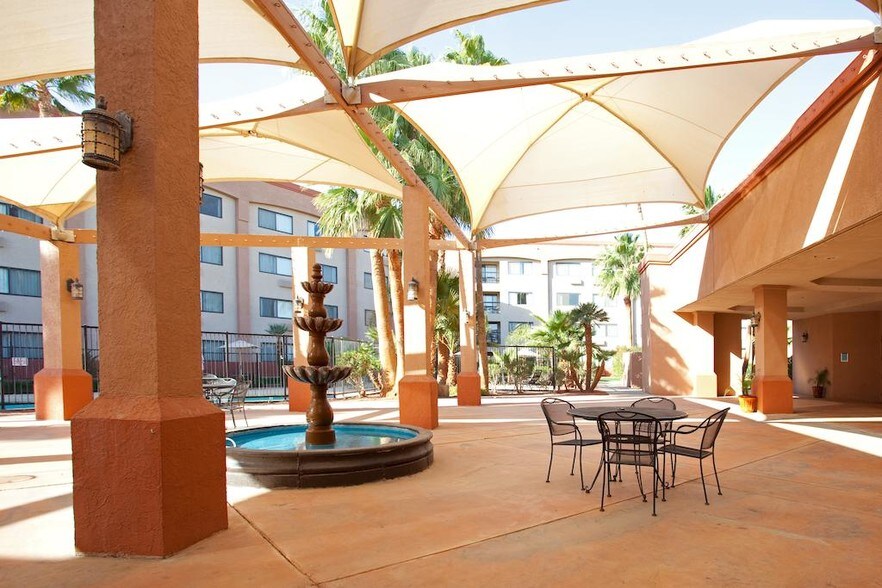 777 N Pinal Ave, Casa Grande, AZ à vendre - Photo de l’immeuble – Image 3 sur 6