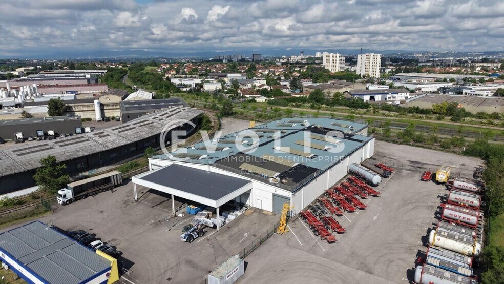 21 Rue Eugène Hénaff, Vénissieux à louer - Aérien – Image 2 sur 12