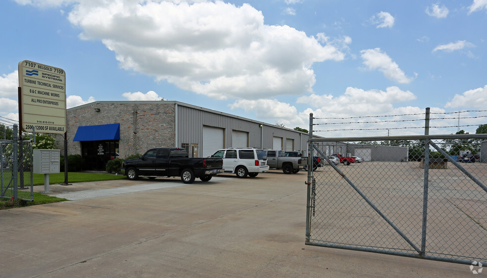 7107 Belgold St, Houston, TX à vendre - Photo principale – Image 1 sur 8
