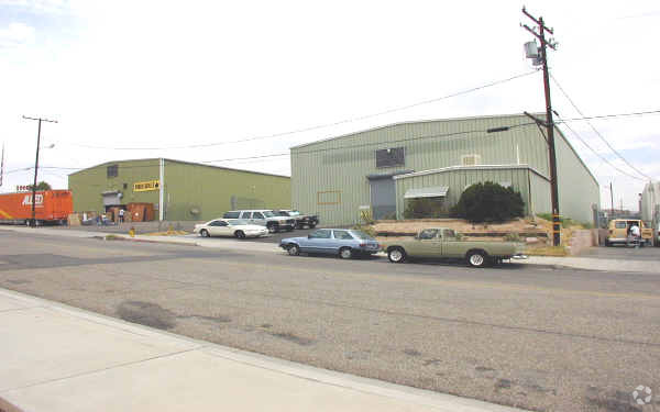 160-170 Eastgate Rd, Barstow, CA à louer - Photo de l’immeuble – Image 2 sur 24