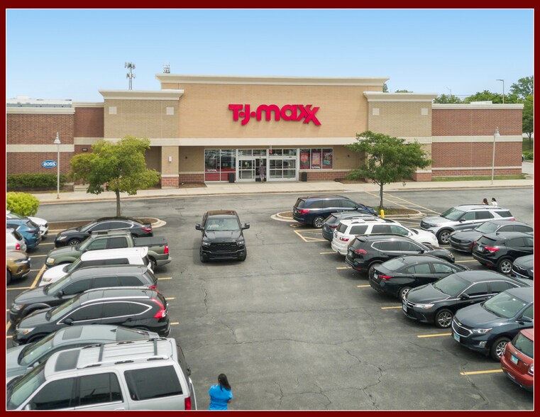 351-375 S Weber Rd, Romeoville, IL à vendre - Photo de l’immeuble – Image 3 sur 7