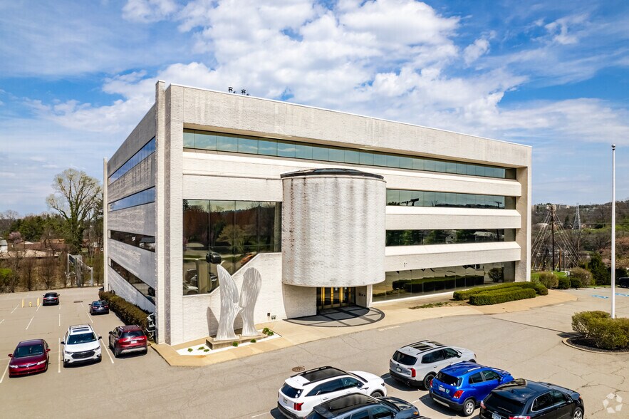 1225 Washington Pike, Bridgeville, PA à louer - Photo principale – Image 1 sur 5