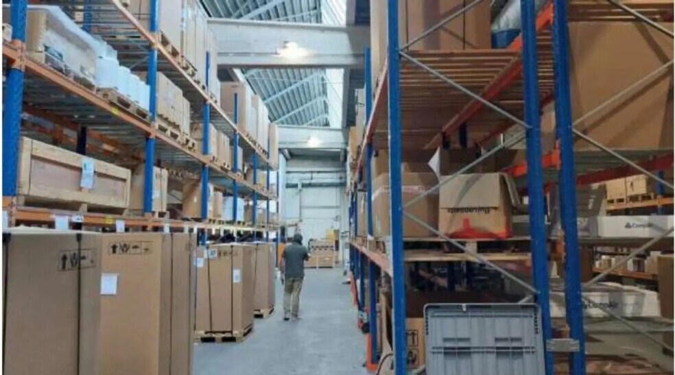 Bureau dans Moissy-Cramayel à louer - Photo de l’immeuble – Image 2 sur 5