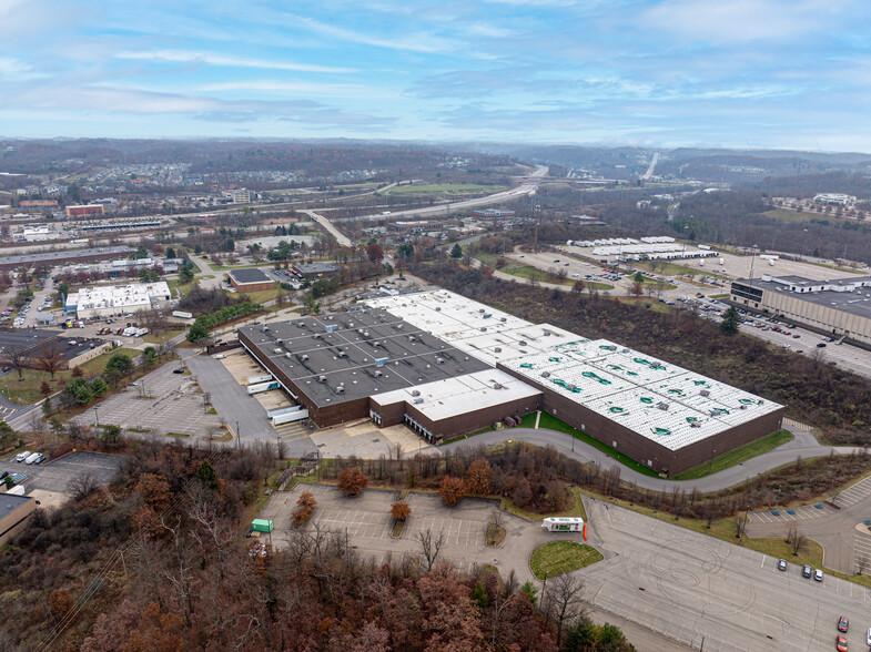150 Thorn Hill Rd, Warrendale, PA à louer - Photo de l’immeuble – Image 1 sur 7